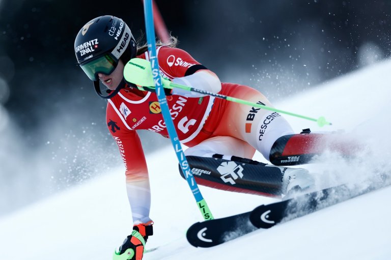 Swiss skier Rast challenges Shiffrin's dominance in slalom again at World Cup race in Slovenia | iNFOnews.ca