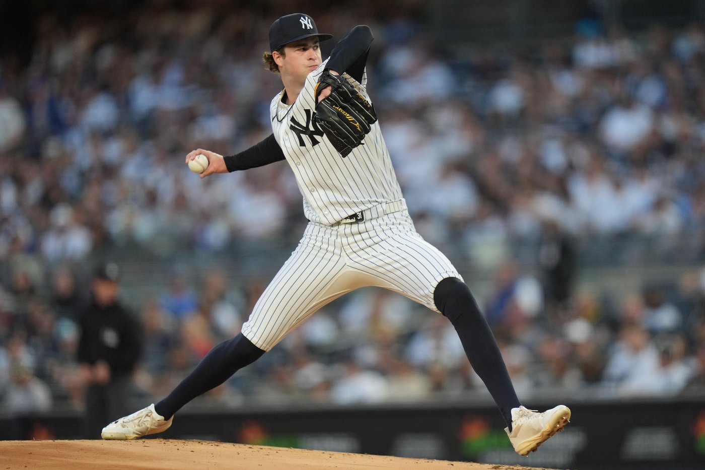 McMahon comes off bench and busts out of slump with big homer for Yankees in 4-2 win over Royals | iNFOnews.ca