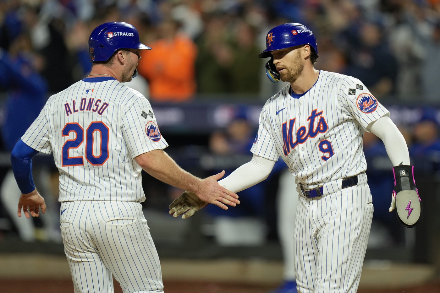 Mets slugger Pete Alonso keeping his playoff pumpkin safe - home and away | iNFOnews.ca Mets slugger Pete Alonso keeping his playoff pumpkin safe - home and away | iNFOnews.ca