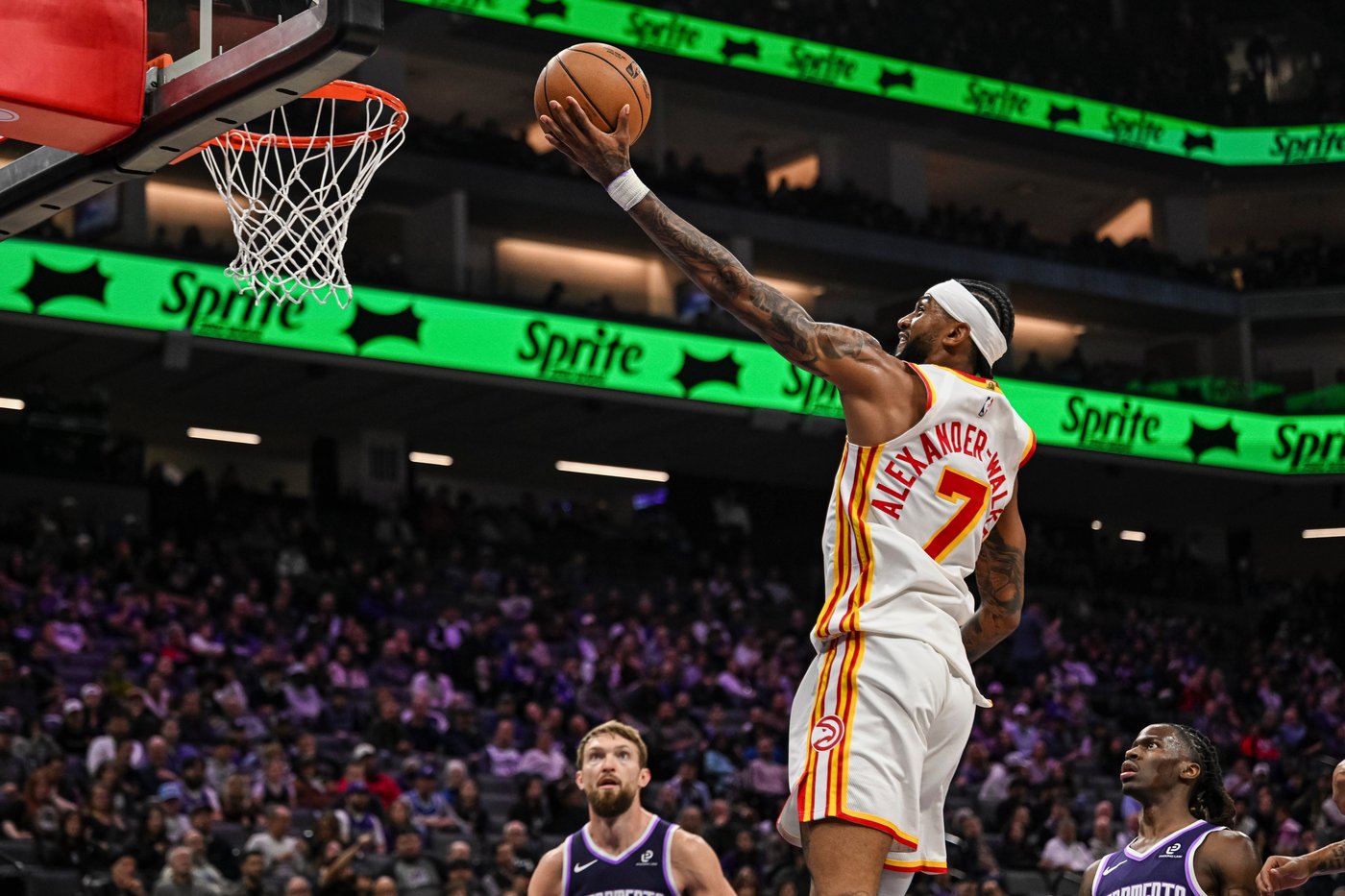 Jalen Johnson's double-double leads Hawks past Kings 133-100 | iNFOnews.ca