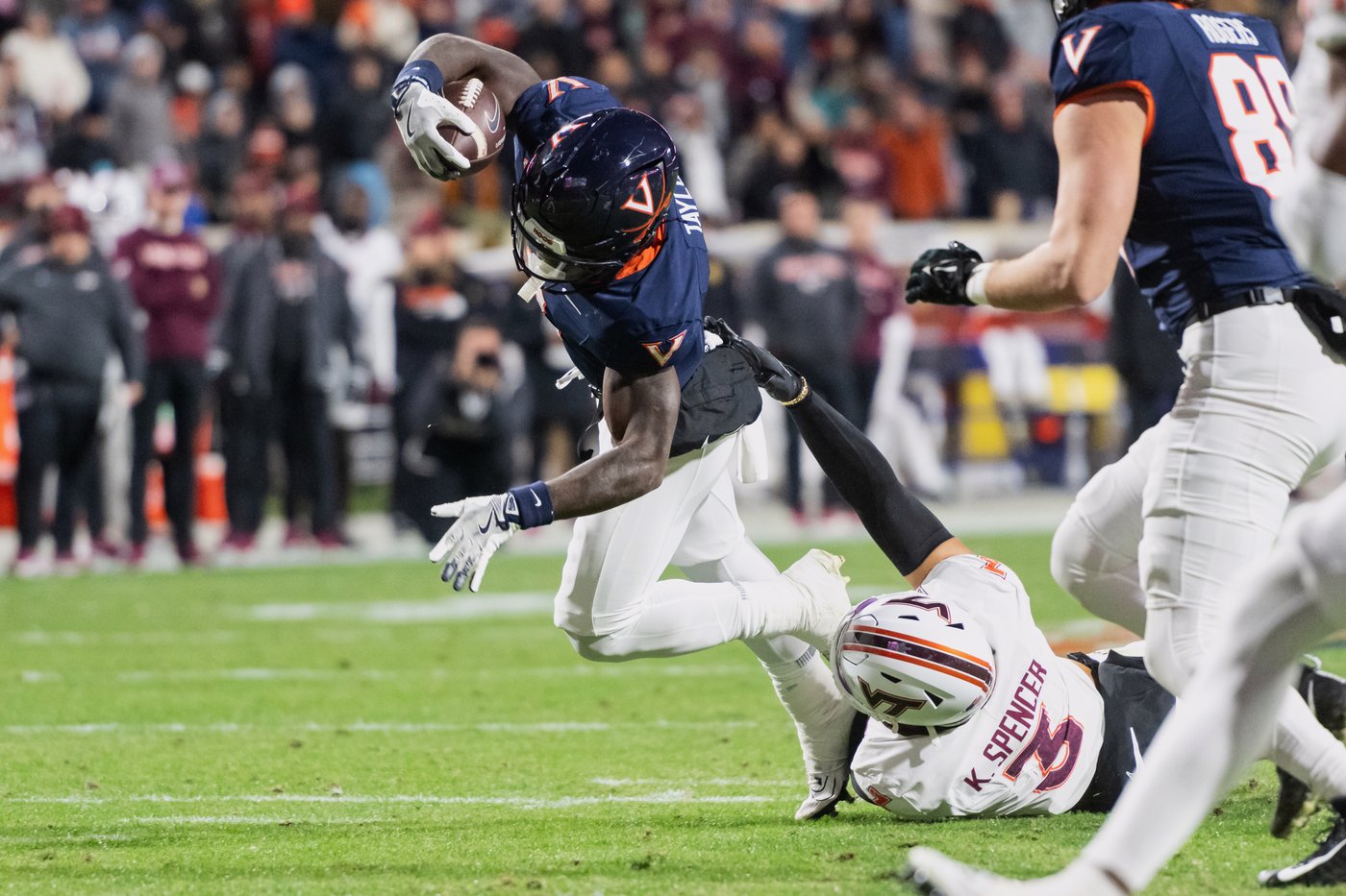 No. 17 Virginia tops Virginia Tech 27-7 to clinch a spot in ACC title game | iNFOnews.ca No. 17 Virginia tops Virginia Tech 27-7 to clinch a spot in ACC title game | iNFOnews.ca