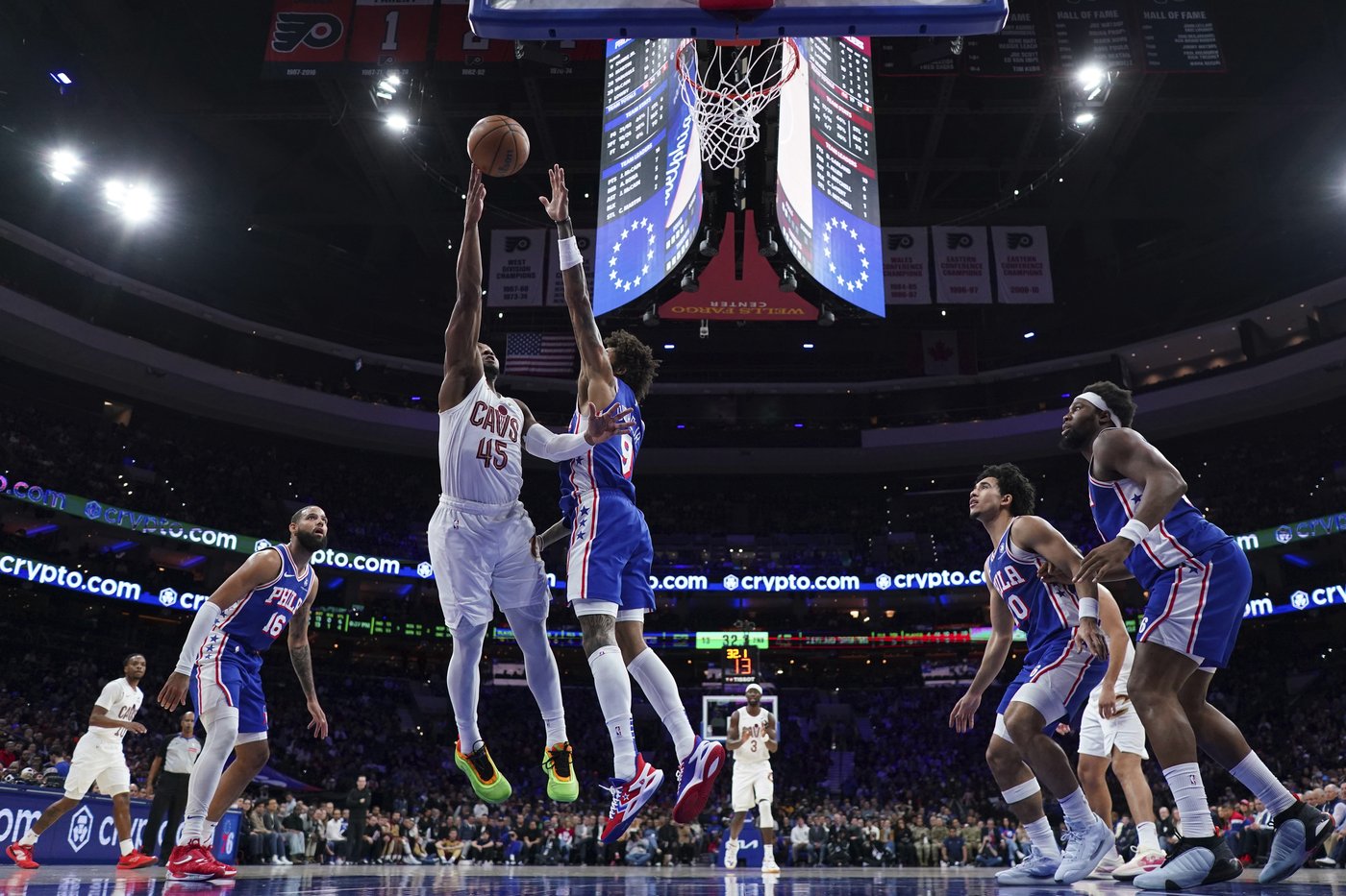 Cavs beats Sixers 114-106 to become 6th NBA team to start a season 13-0 | iNFOnews.ca