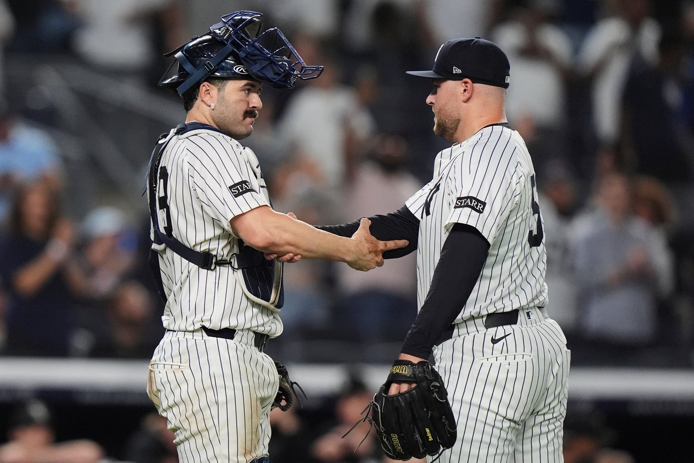 Yankees beat White Sox 5-3 behind Stanton and Rodón to stay tied with Toronto for AL East lead | iNFOnews.ca Yankees beat White Sox 5-3 behind Stanton and Rodón to stay tied with Toronto for AL East lead | iNFOnews.ca