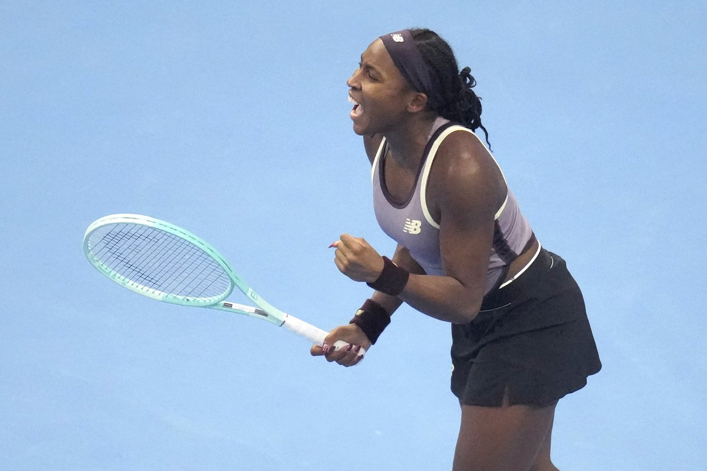 Gauff rallies to reach China Open final and Sinner, Alcaraz and Djokovic win in Shanghai | iNFOnews.ca Gauff rallies to reach China Open final and Sinner, Alcaraz and Djokovic win in Shanghai | iNFOnews.ca