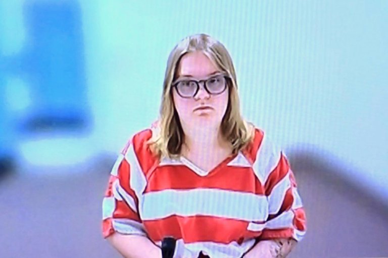 An Idaho mother who said her toddler twins died after vaccinations has been charged with murder | iNFOnews.ca