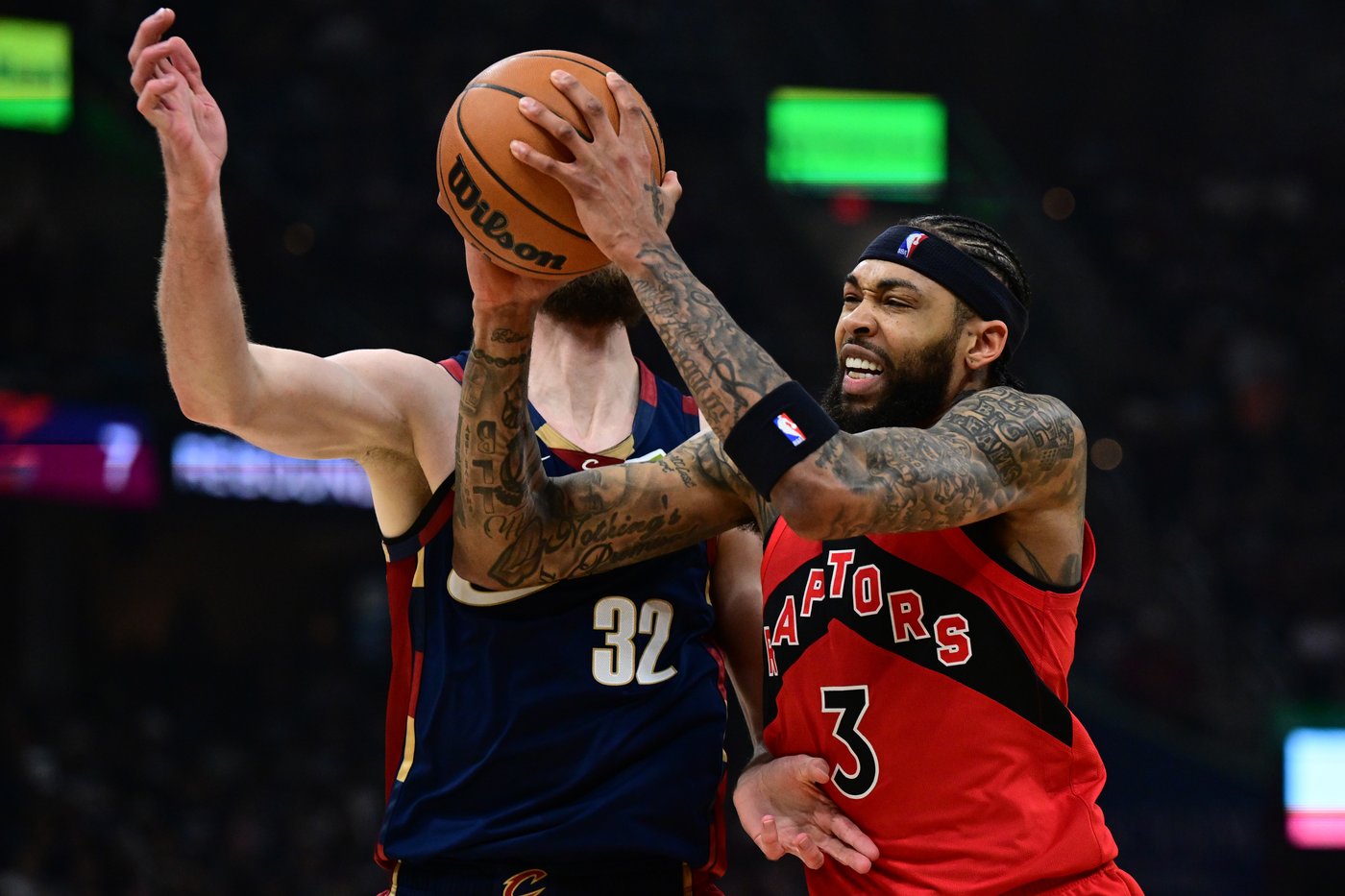 Film School: Raptors do deep dive on Game 1 loss to prepare for Cavaliers | iNFOnews.ca