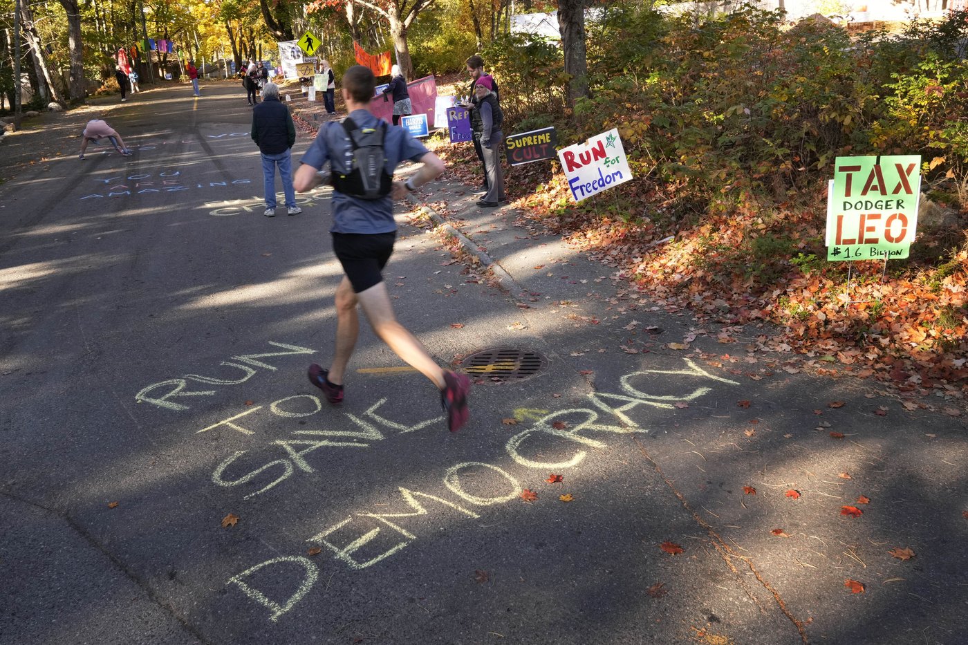 Conservatives love him. Liberals disdain him. For residents of Maine town, it's more complicated | iNFOnews.ca