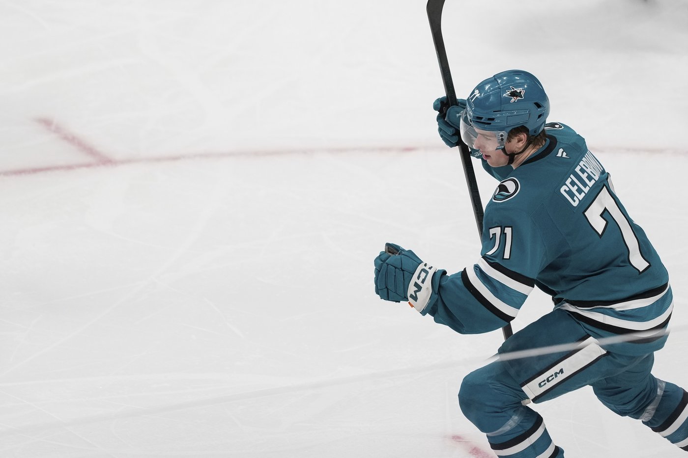 Celebrini scores 2 and adds an assist as Sharks shock Kings 7-2 | iNFOnews.ca Celebrini scores 2 and adds an assist as Sharks shock Kings 7-2 | iNFOnews.ca