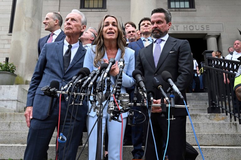 Karen Read sues the police agencies that investigated her Boston police boyfriend's death | iNFOnews.ca