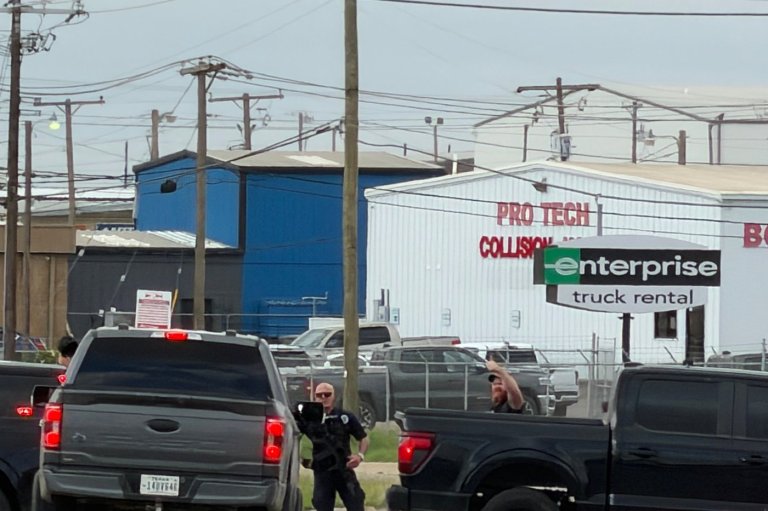 Suspect dead after West Texas shooting kills 1 and injures at least 9 others | iNFOnews.ca