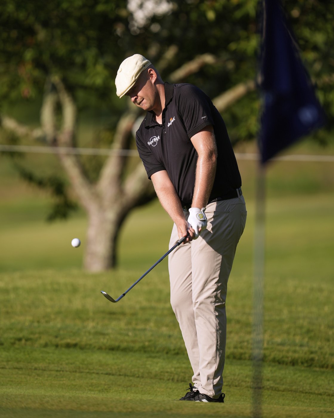 Akshay Bhatia shoots career-best 62 to lead in Memphis. Scheffler is 5 back | iNFOnews.ca