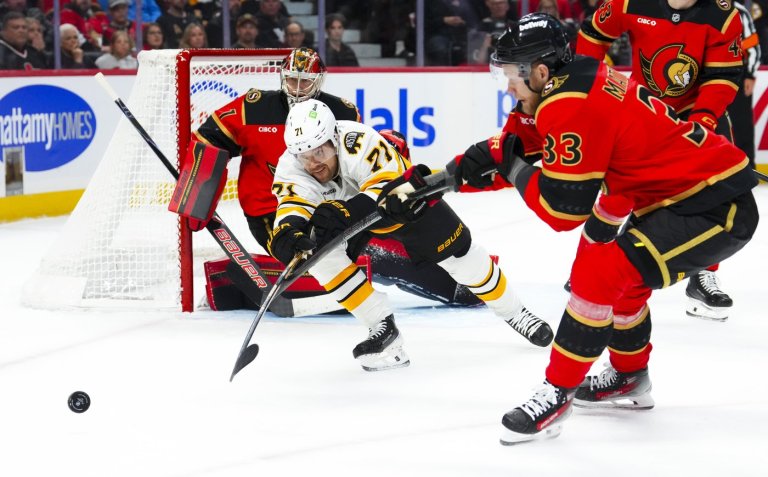 Batherson, Stutzle help Senators scorch Bruins 7-2 for third win in a row | iNFOnews.ca