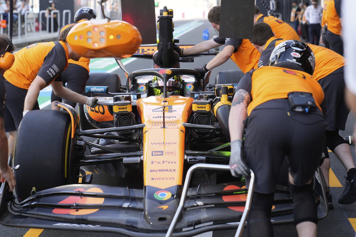 F1 title fight is increasingly focused on McLaren but Verstappen still hopeful | iNFOnews.ca F1 title fight is increasingly focused on McLaren but Verstappen still hopeful | iNFOnews.ca