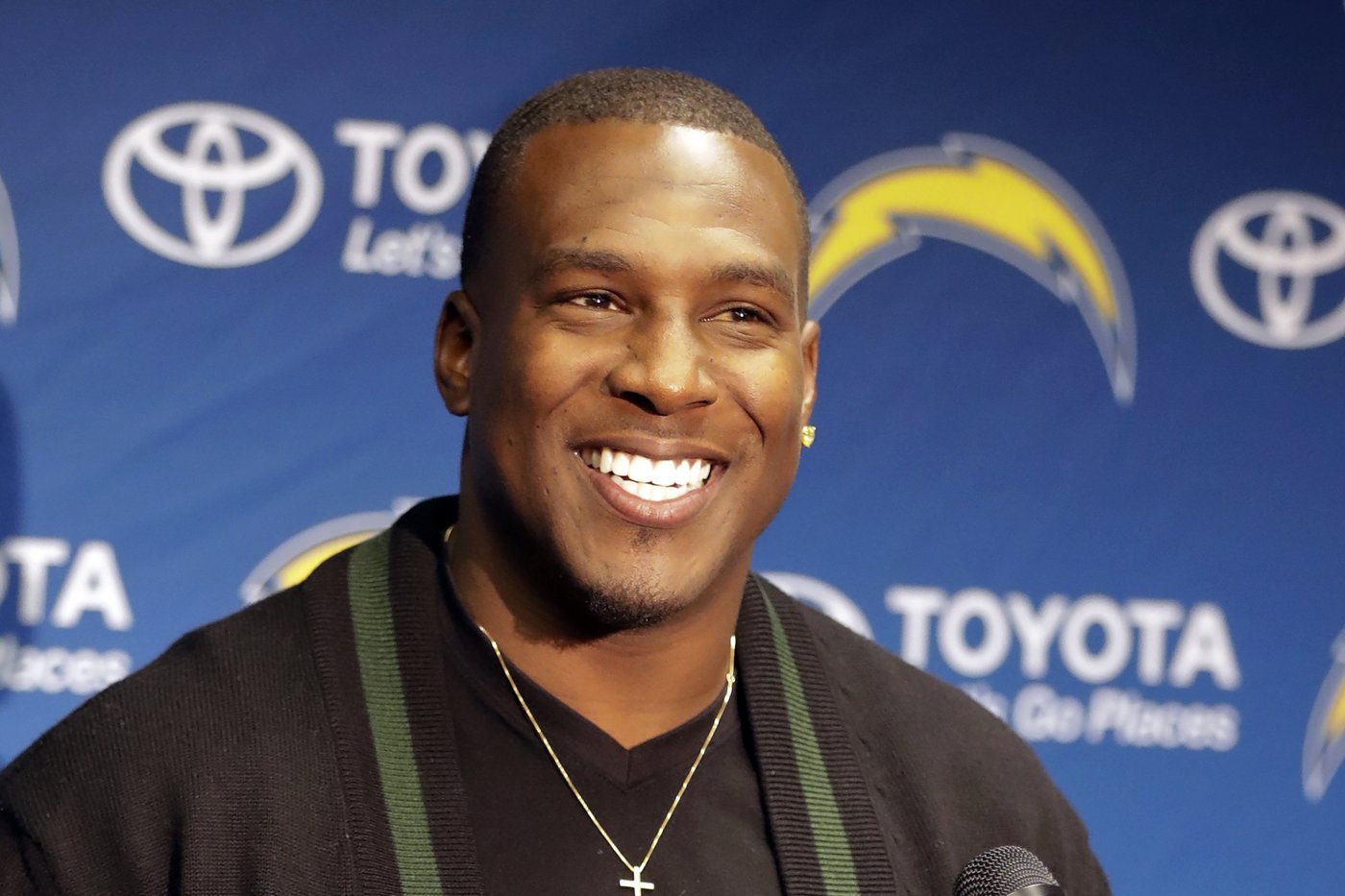 Eli Manning and Antonio Gates are among the finalists for the Pro Football Hall of Fame | iNFOnews.ca Eli Manning and Antonio Gates are among the finalists for the Pro Football Hall of Fame | iNFOnews.ca
