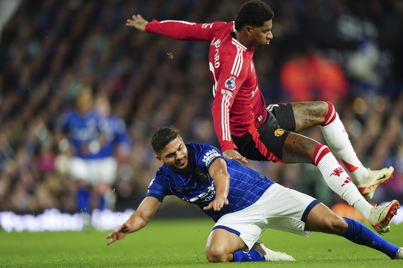 Religious beliefs put two captains in spotlight during Premier League's Rainbow Laces campaign | iNFOnews.ca