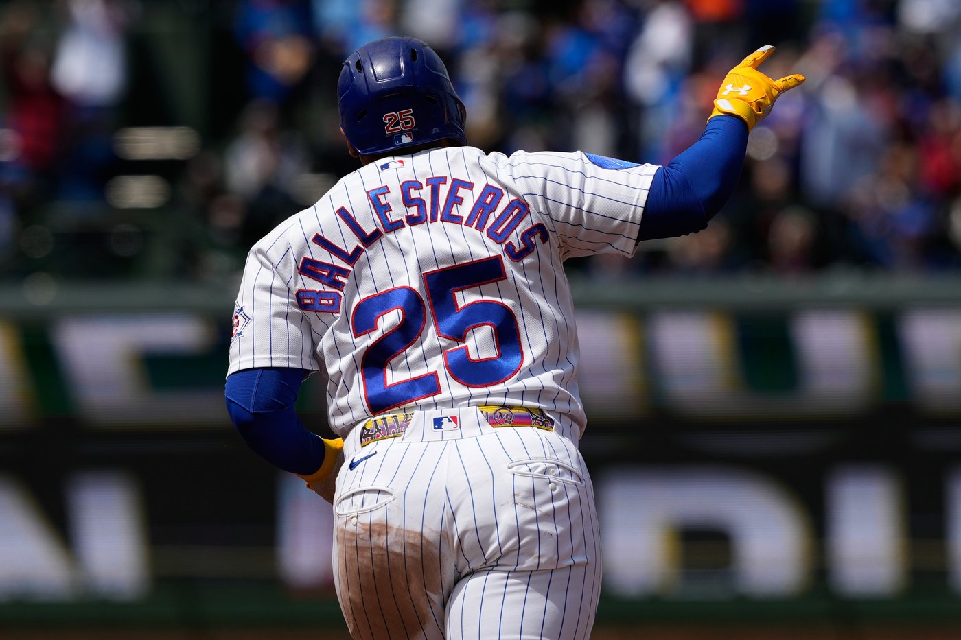 Busch stars as the surging Cubs beat the Diamondbacks 8-4 for their 5th consecutive win | iNFOnews.ca Busch stars as the surging Cubs beat the Diamondbacks 8-4 for their 5th consecutive win | iNFOnews.ca