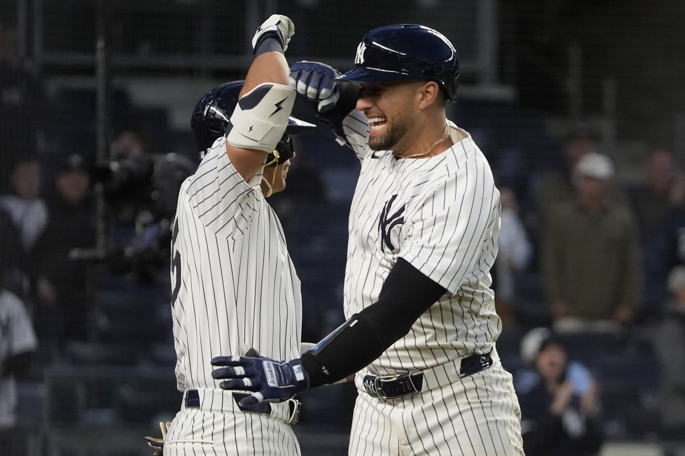 Former Uber driver J.C. Escarra gives pitch a ride for first major league home run | iNFOnews.ca Former Uber driver J.C. Escarra gives pitch a ride for first major league home run | iNFOnews.ca