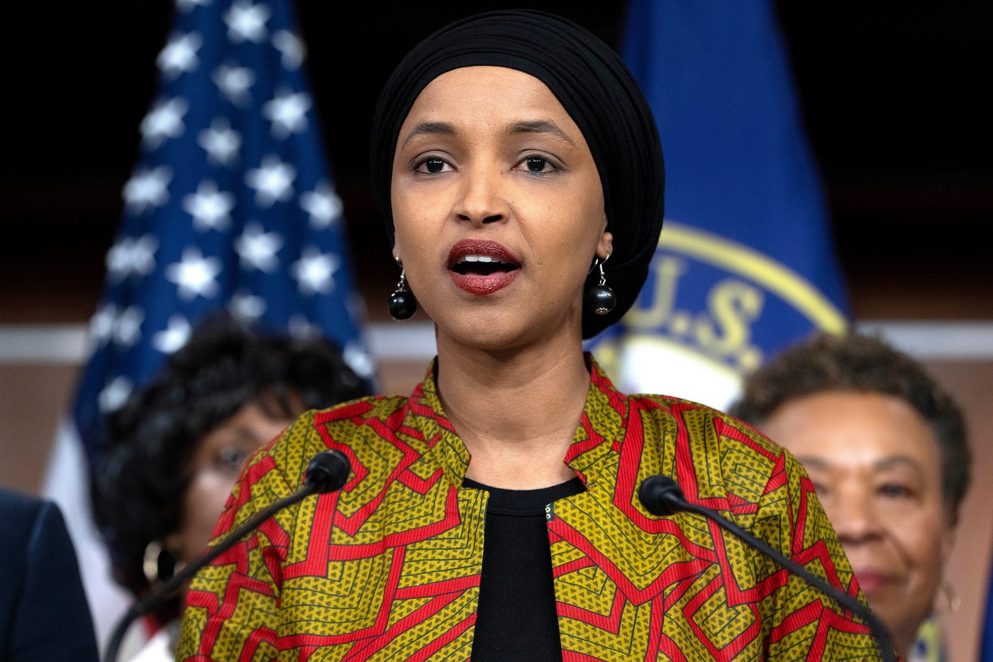 Trump ventures deeper into anti-immigrant language by calling people from Somalia 'garbage' | iNFOnews.ca
