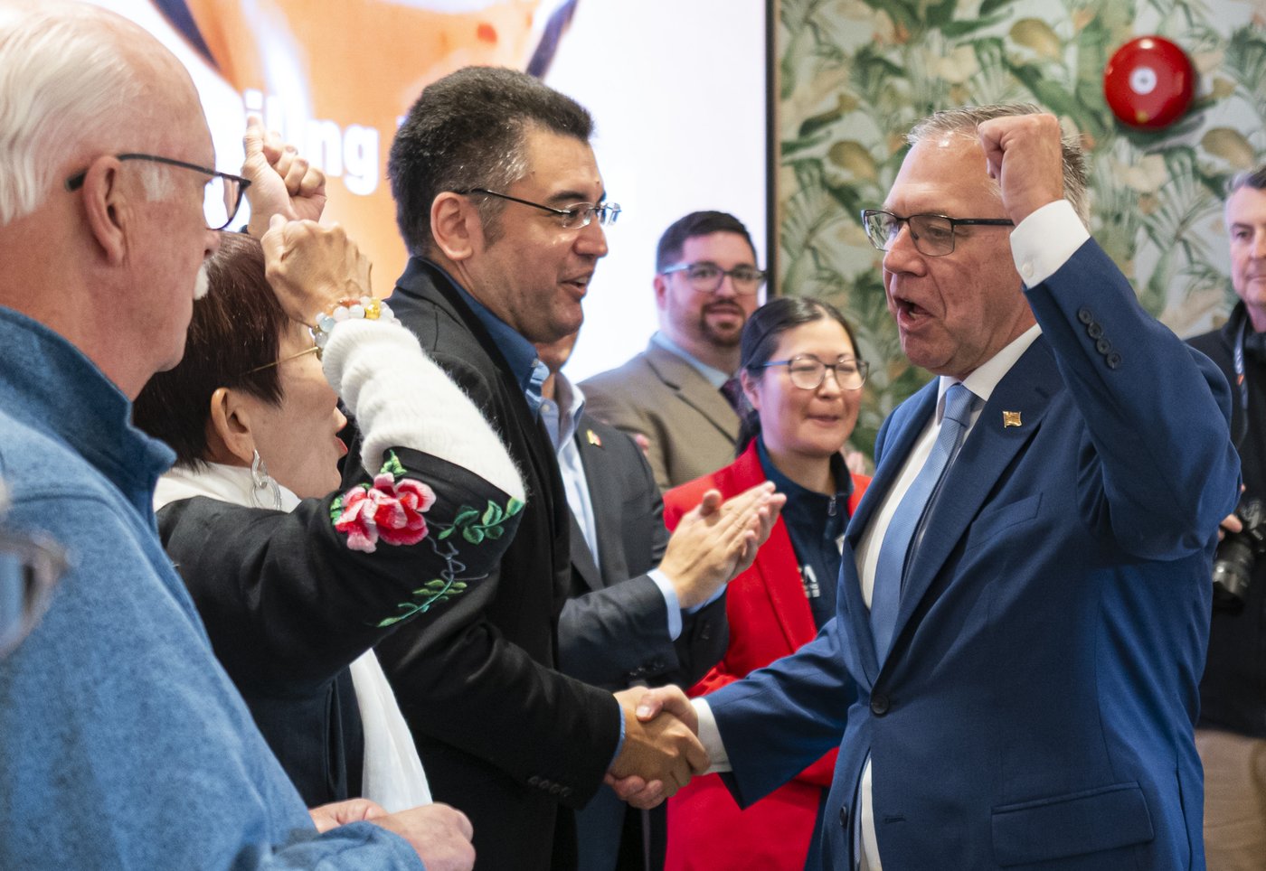 'Stronger together': B.C.'s Eby sends Thanksgiving message to Albertans | iNFOnews.ca 'Stronger together': B.C.'s Eby sends Thanksgiving message to Albertans | iNFOnews.ca