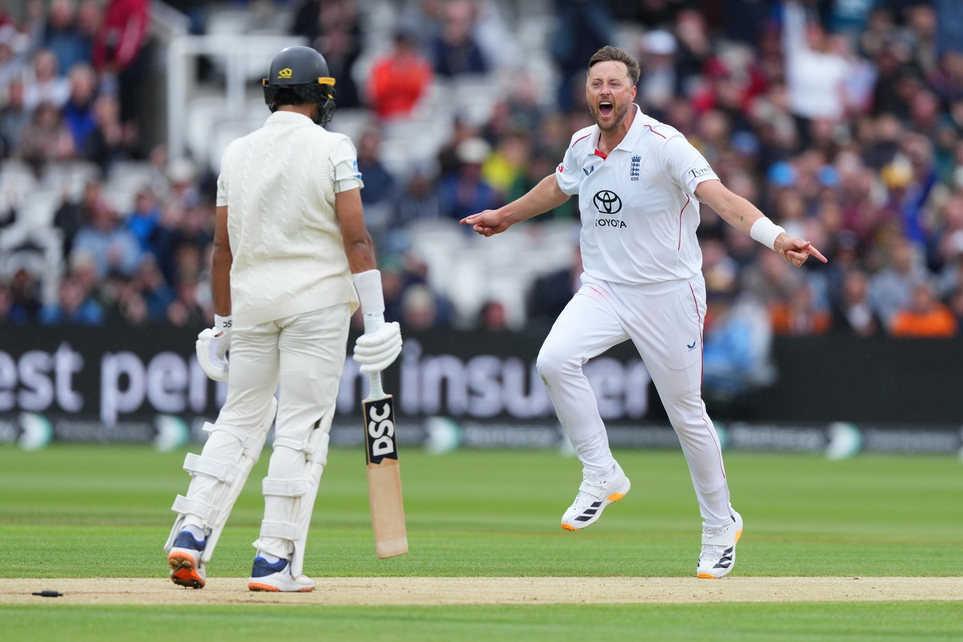 Rain chaos stalls England at Lord's as New Zealand slumps to 55-5 chasing 254 | iNFOnews.ca