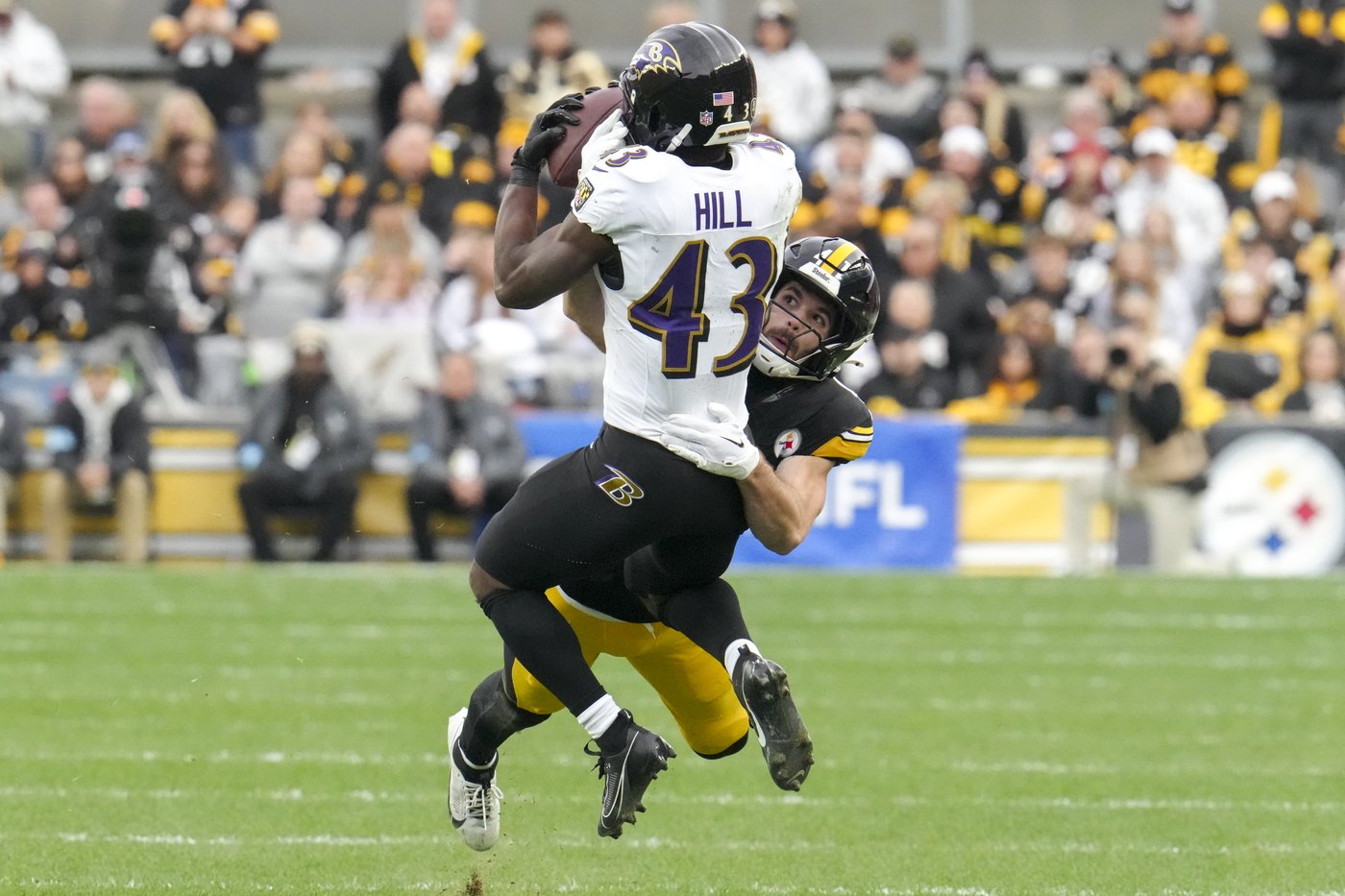 Acrobatic pick offered proof that Steelers rookie LB Payton Wilson's learning curve is speeding up | iNFOnews.ca