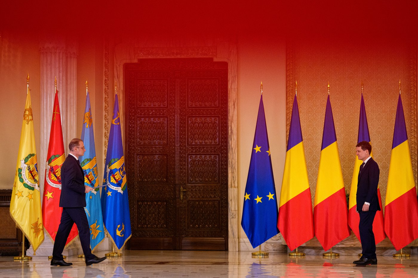 Romanian lawmakers back a minority government to end monthslong stalemate | iNFOnews.ca Romanian lawmakers back a minority government to end monthslong stalemate | iNFOnews.ca