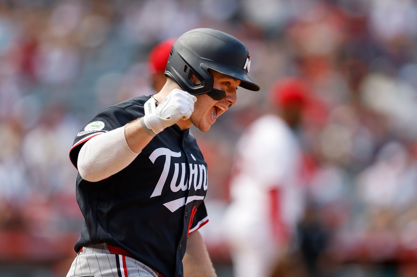 Alan Roden's 3-run homer, Dean Kremer's stellar start send Twins past Angels 8-0 | iNFOnews.ca Alan Roden's 3-run homer, Dean Kremer's stellar start send Twins past Angels 8-0 | iNFOnews.ca