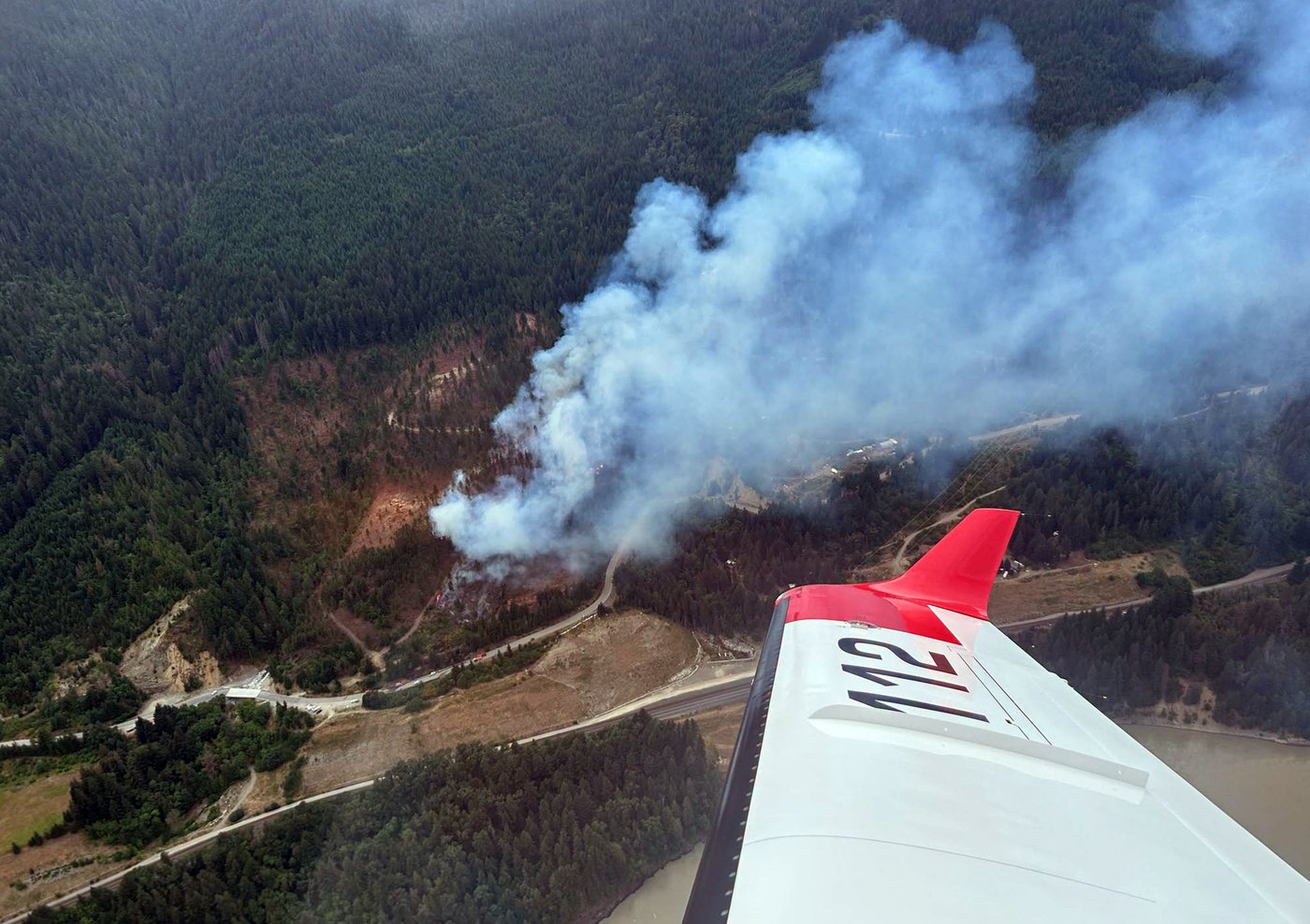 Evacuation alerts up as out-of-control wildfire burns near Boston Bar, B.C. | iNFOnews.ca Evacuation alerts up as out-of-control wildfire burns near Boston Bar, B.C. | iNFOnews.ca