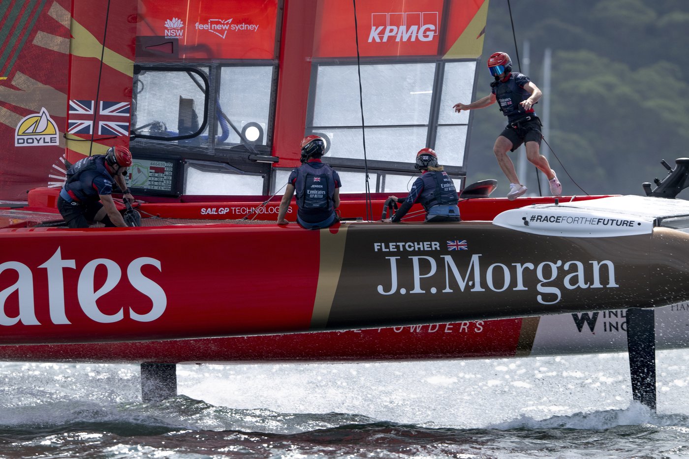 Britain comes from behind to beat Canada and Australia in SailGP Sydney | iNFOnews.ca