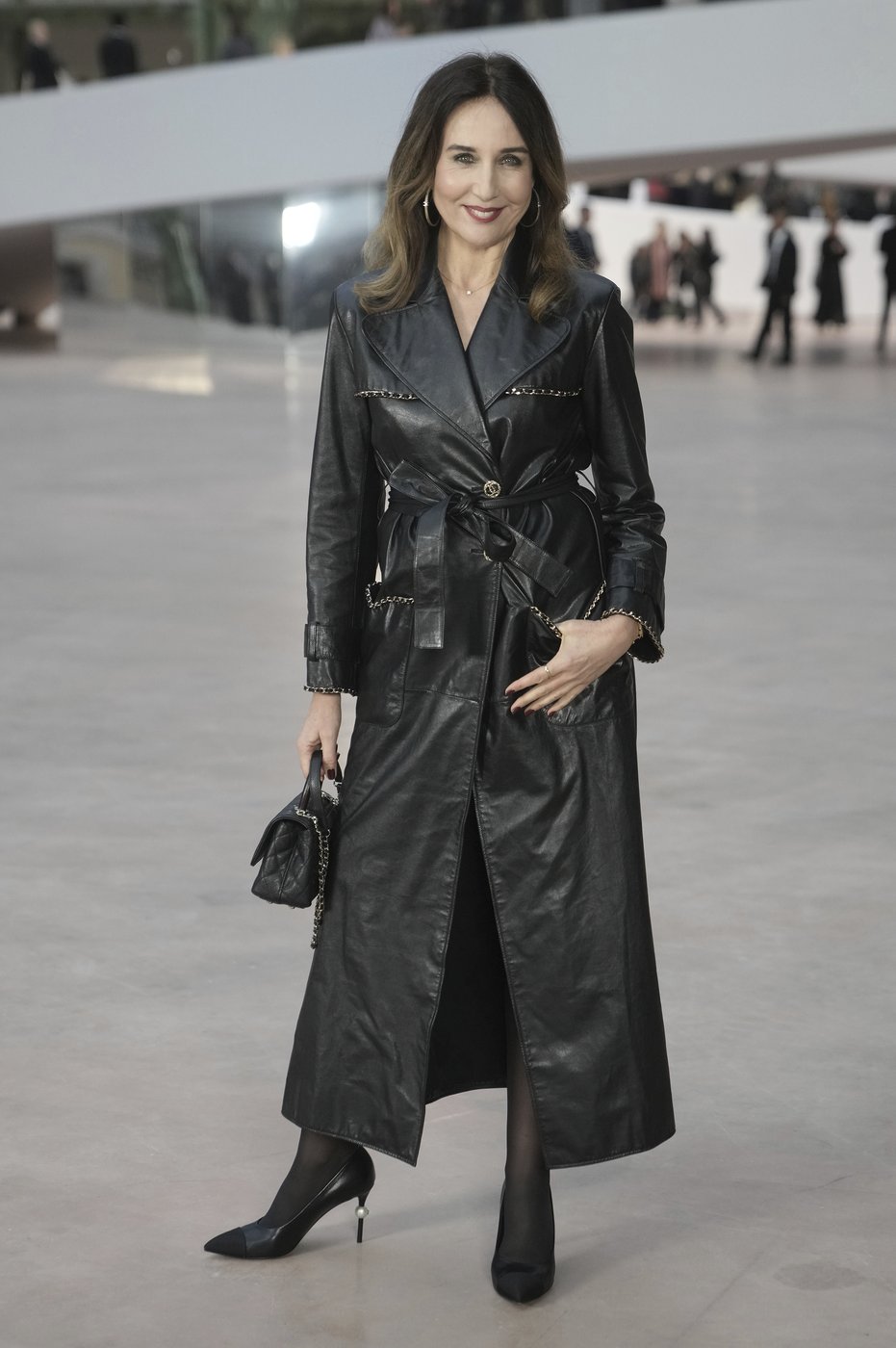 Chanel couture stuns with color, and Kylie Jenner, in final Paris show before Blazy's debut | iNFOnews.ca