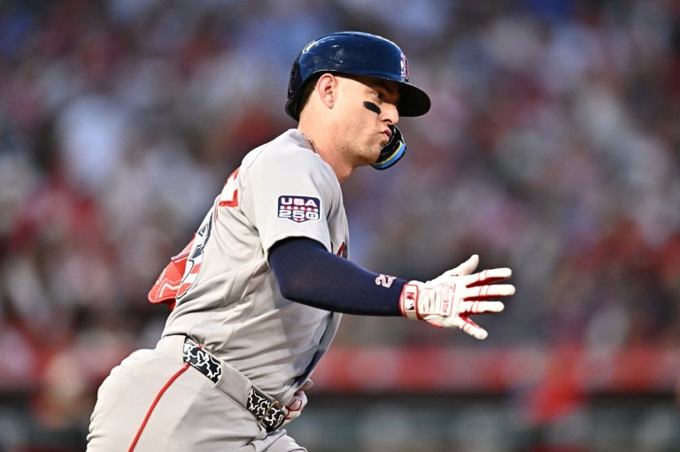 Homers by Contreras, Gonzalez back Gray's strong start in Red Sox's 8-1 win over Angels | iNFOnews.ca