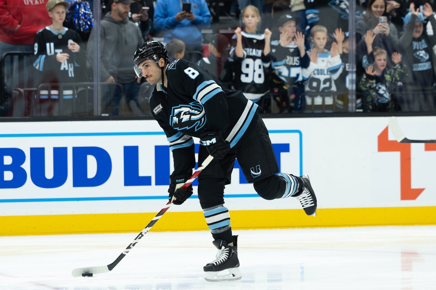 Guenther scores tiebreaking goal in 3rd period as Mammoth beat Kraken 5-3 to end three-game skid | iNFOnews.ca Guenther scores tiebreaking goal in 3rd period as Mammoth beat Kraken 5-3 to end three-game skid | iNFOnews.ca