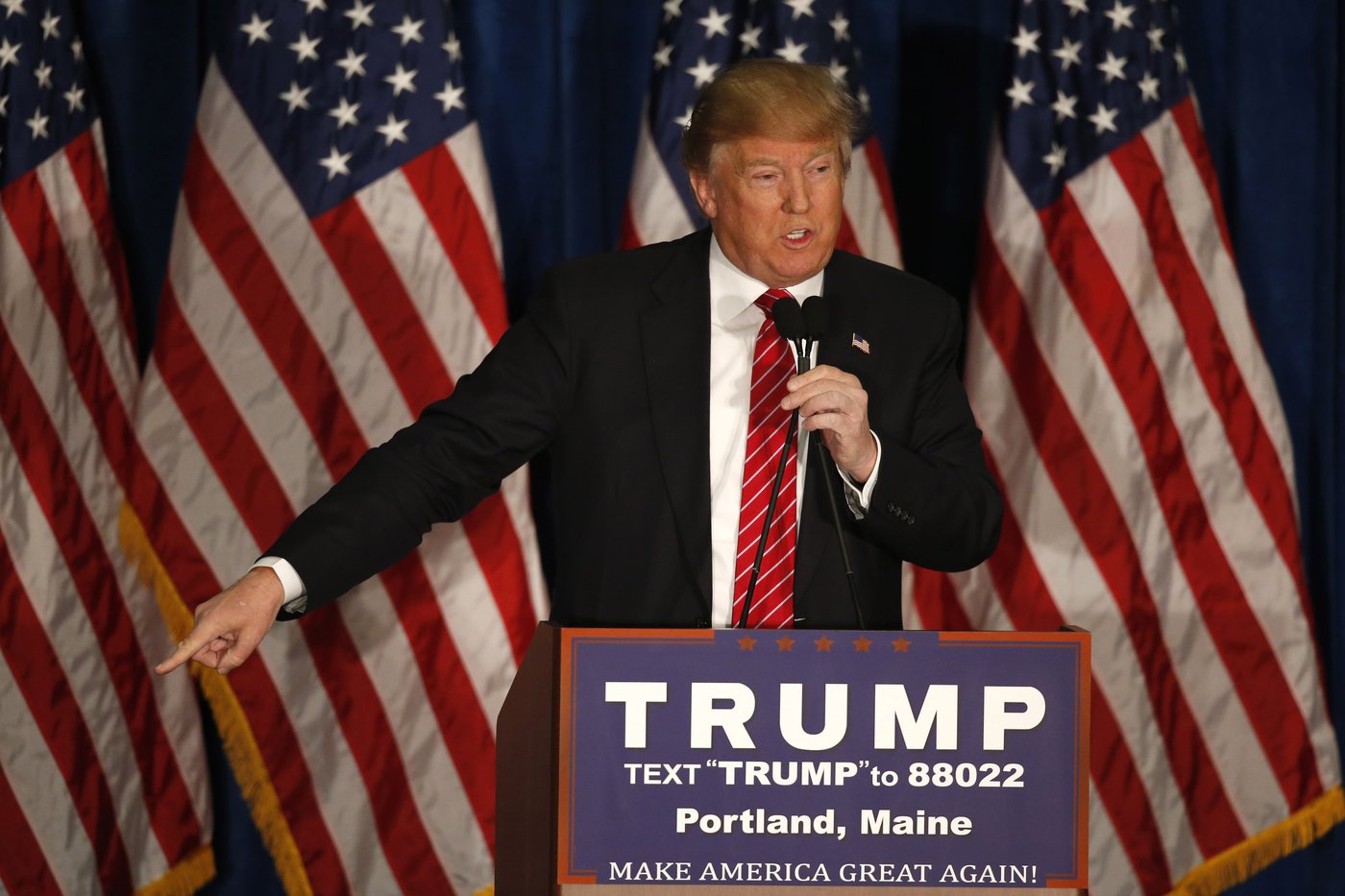 Trump calls Maine Gov. Janet Mills a man in a mistake-riddled call to supporters, newspaper reports | iNFOnews.ca