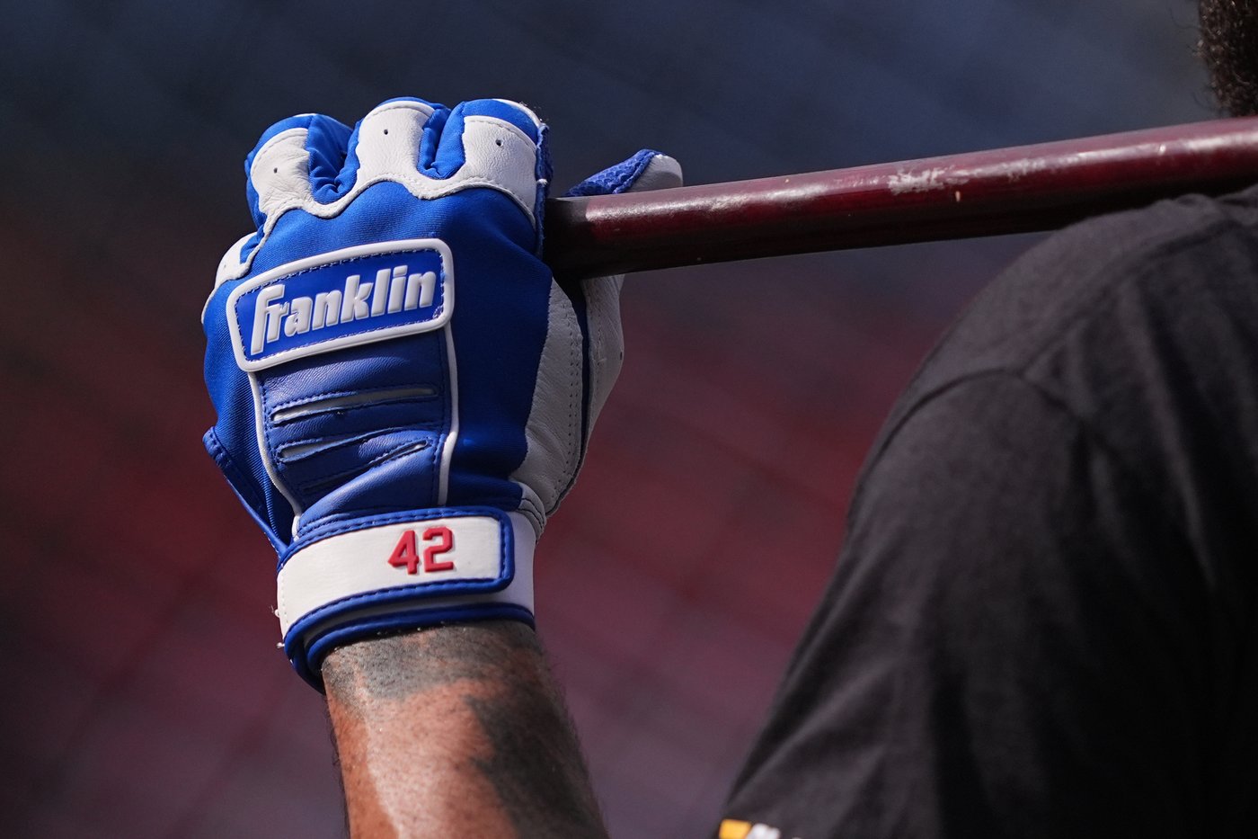 MLB celebrates Jackie Robinson Day as every player wears No. 42 on anniversary of his historic debut | iNFOnews.ca