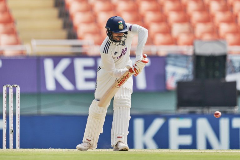 Afghanistan strikes with 3 quick wickets, but India stays on top at 475-6 on Day 2 | iNFOnews.ca