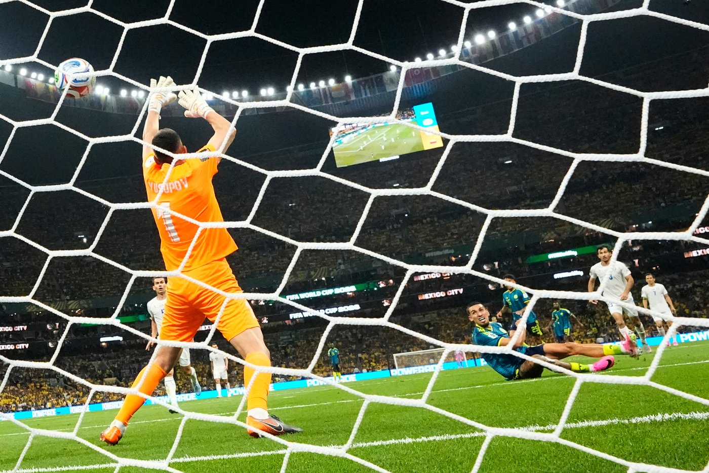Portugal held to draw by Congo, England beats Croatia and other World Cup highlights, in photos | iNFOnews.ca