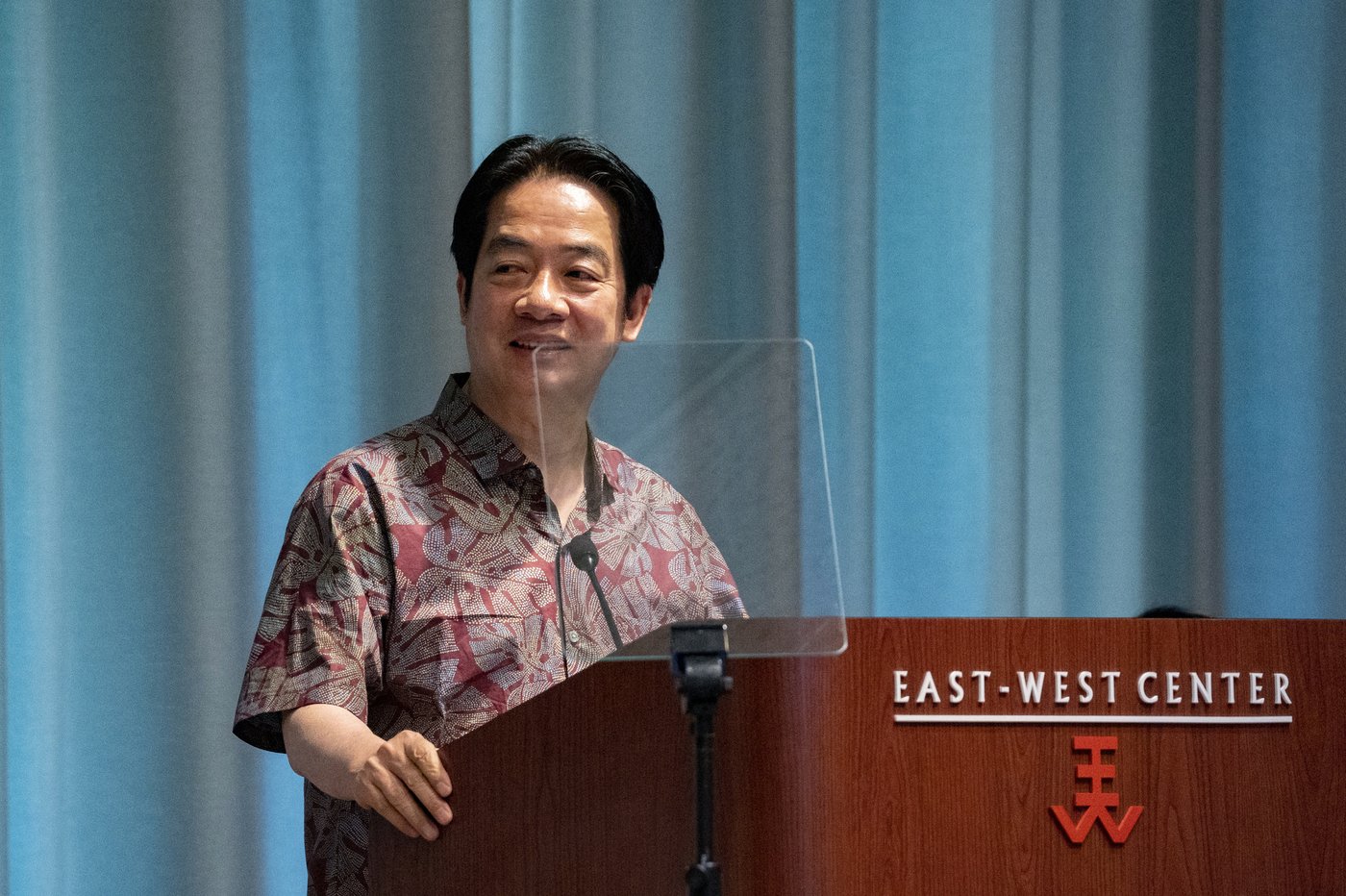 Taiwan's president visits East-West think tank as China criticizes his 2-day visit to Hawaii | iNFOnews.ca Taiwan's president visits East-West think tank as China criticizes his 2-day visit to Hawaii | iNFOnews.ca