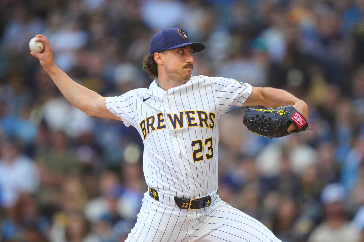 Yamamoto shines in Milwaukee again as Dodgers defeat Brewers 5-1 | iNFOnews.ca