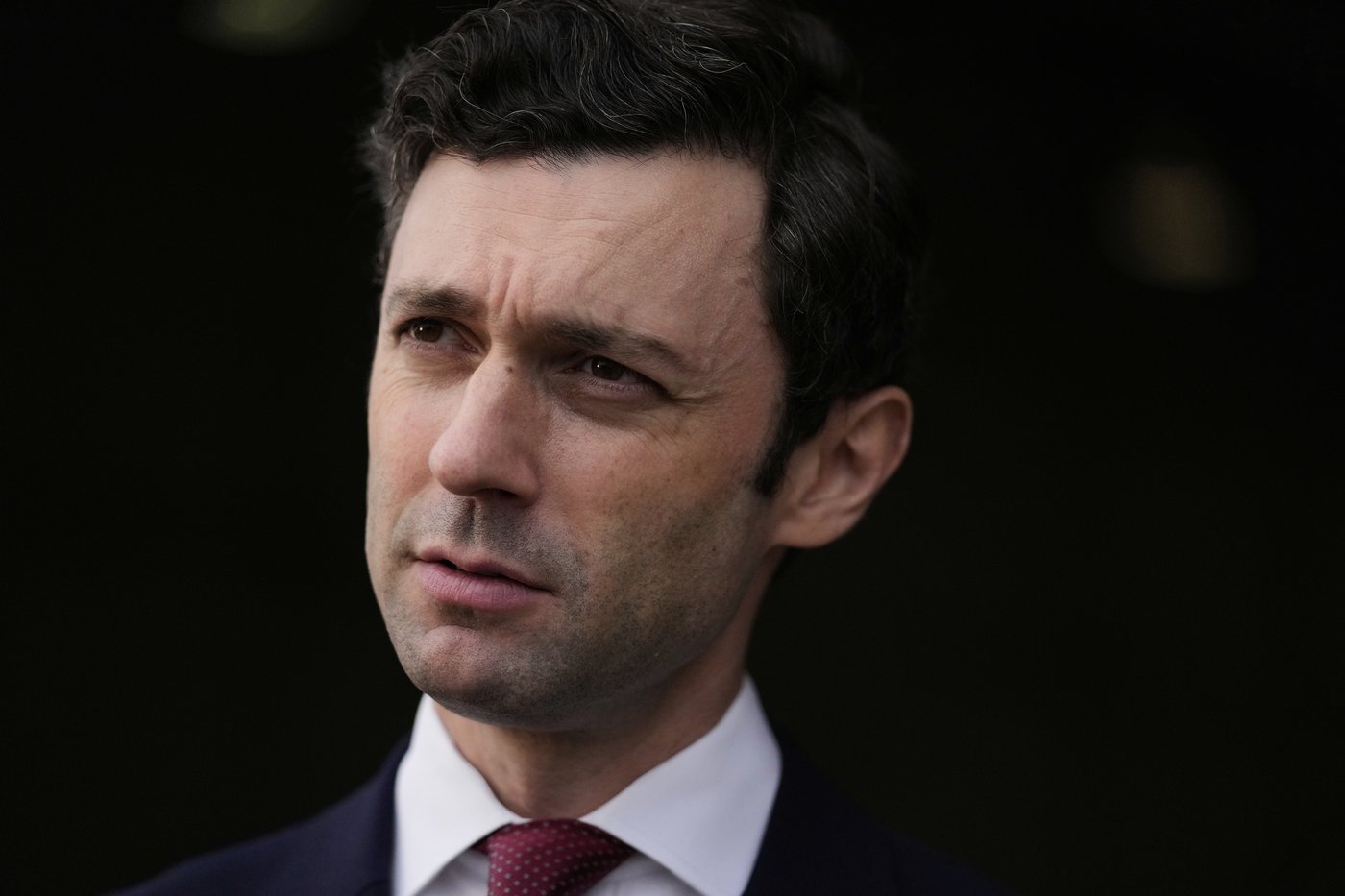 Balancing Trump criticism and bipartisanship, Democrat Jon Ossoff walks a fine line in Georgia | iNFOnews.ca