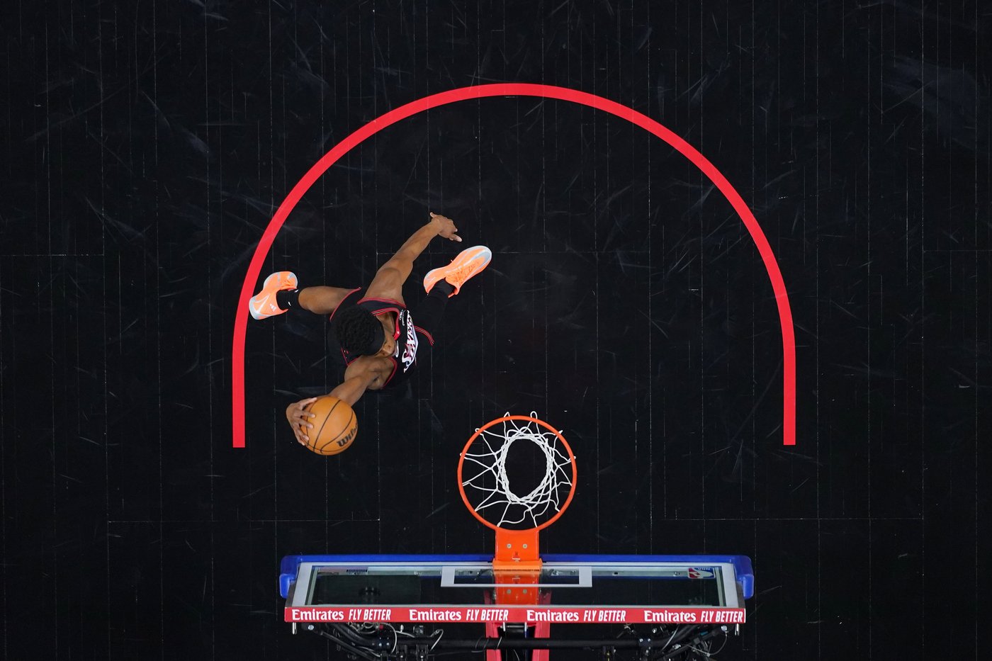 Cooper Flagg edges former Duke teammate Kon Knueppel for NBA Rookie of the Year | iNFOnews.ca