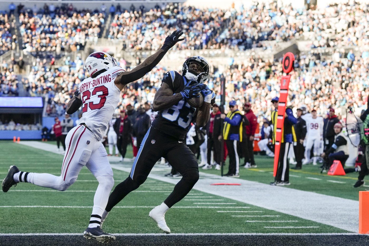 Panthers eliminate Cardinals from playoffs on Hubbard's TD run in overtime for 36-30 win | iNFOnews.ca
