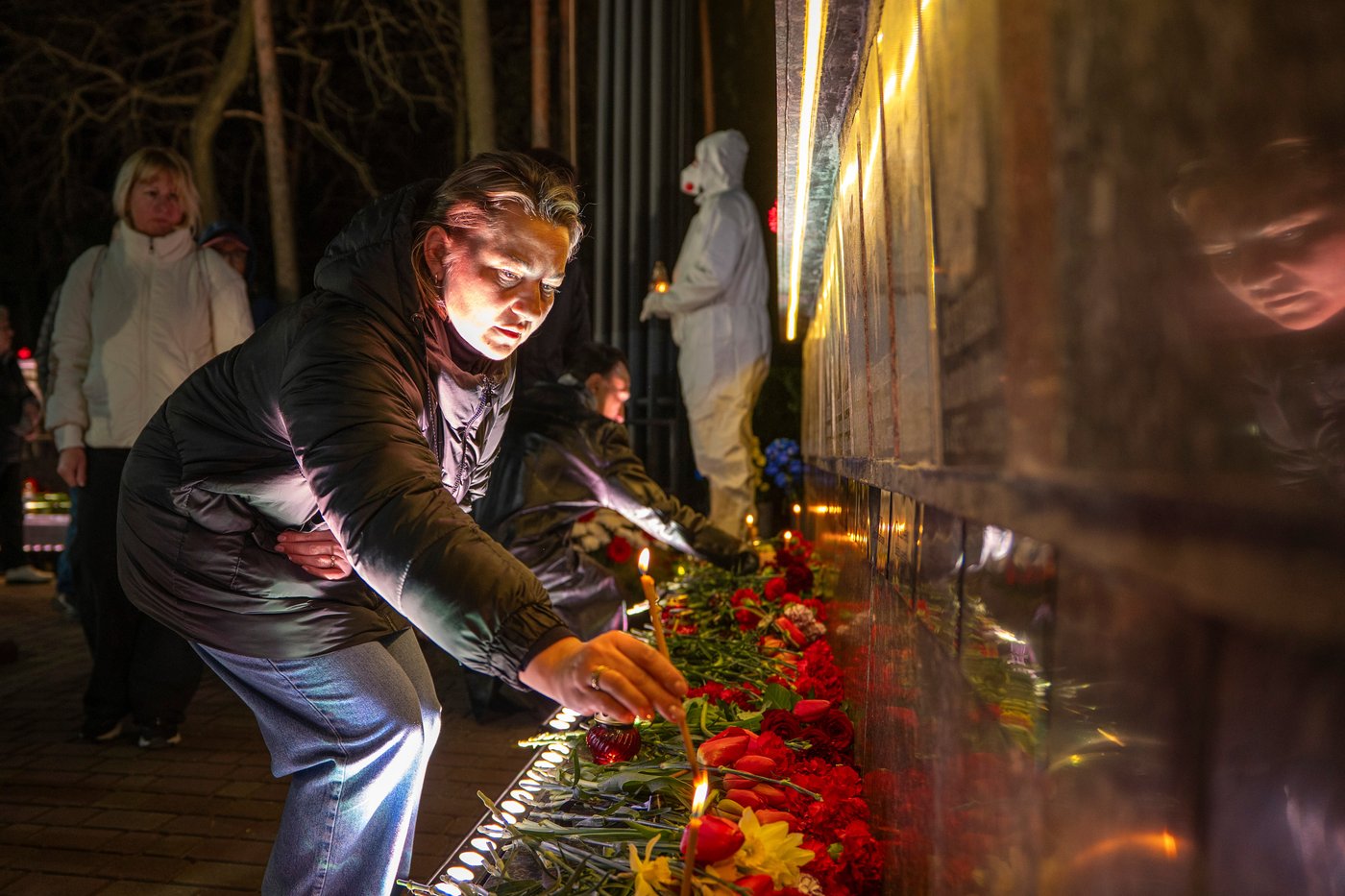 Strikes in Ukraine and Russia kill at least 16 on Chernobyl anniversary | iNFOnews.ca Strikes in Ukraine and Russia kill at least 16 on Chernobyl anniversary | iNFOnews.ca