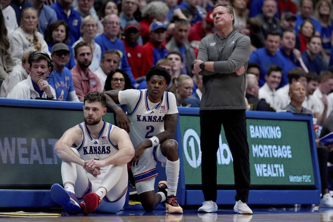 Kansas coach Bill Self reaches 800 wins. His big goal this season is a 3rd national title | iNFOnews.ca