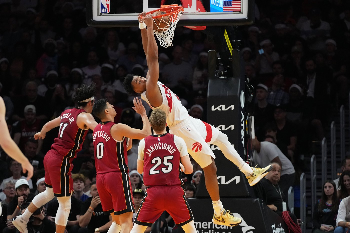Barnes scores 27, Raptors ease past reeling Heat 112-91. It's Miami's 9th loss in an 11-game span | iNFOnews.ca
