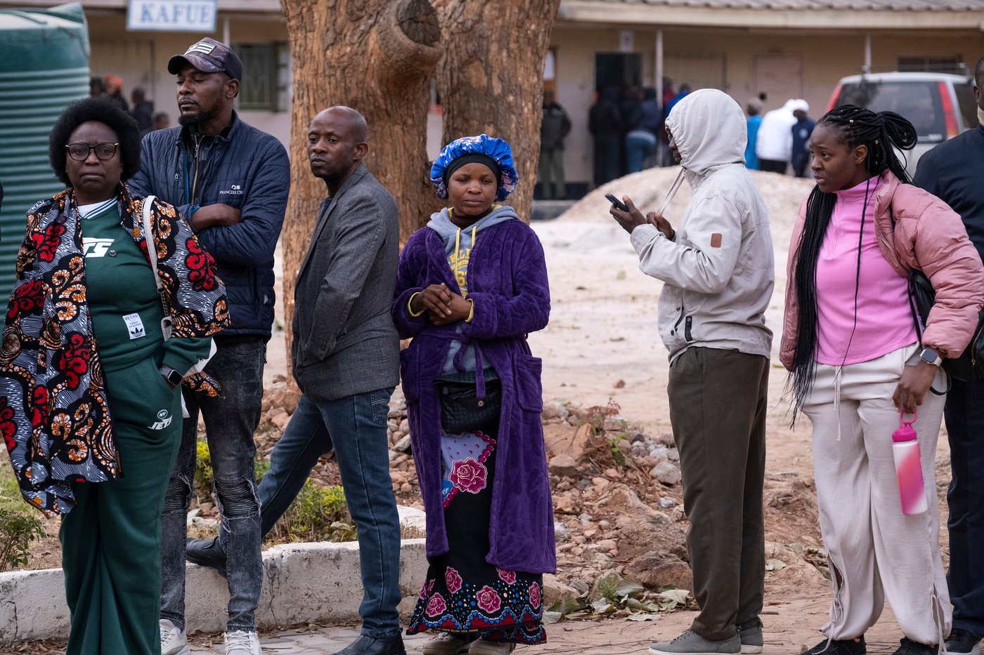 Zambians cast ballots in a presidential election that tests incumbent's economic reforms | iNFOnews.ca