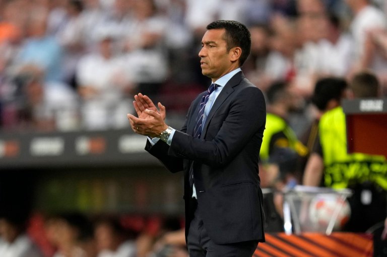 Feyenoord rehires Giovanni van Bronckhorst as coach for Champions League season | iNFOnews.ca