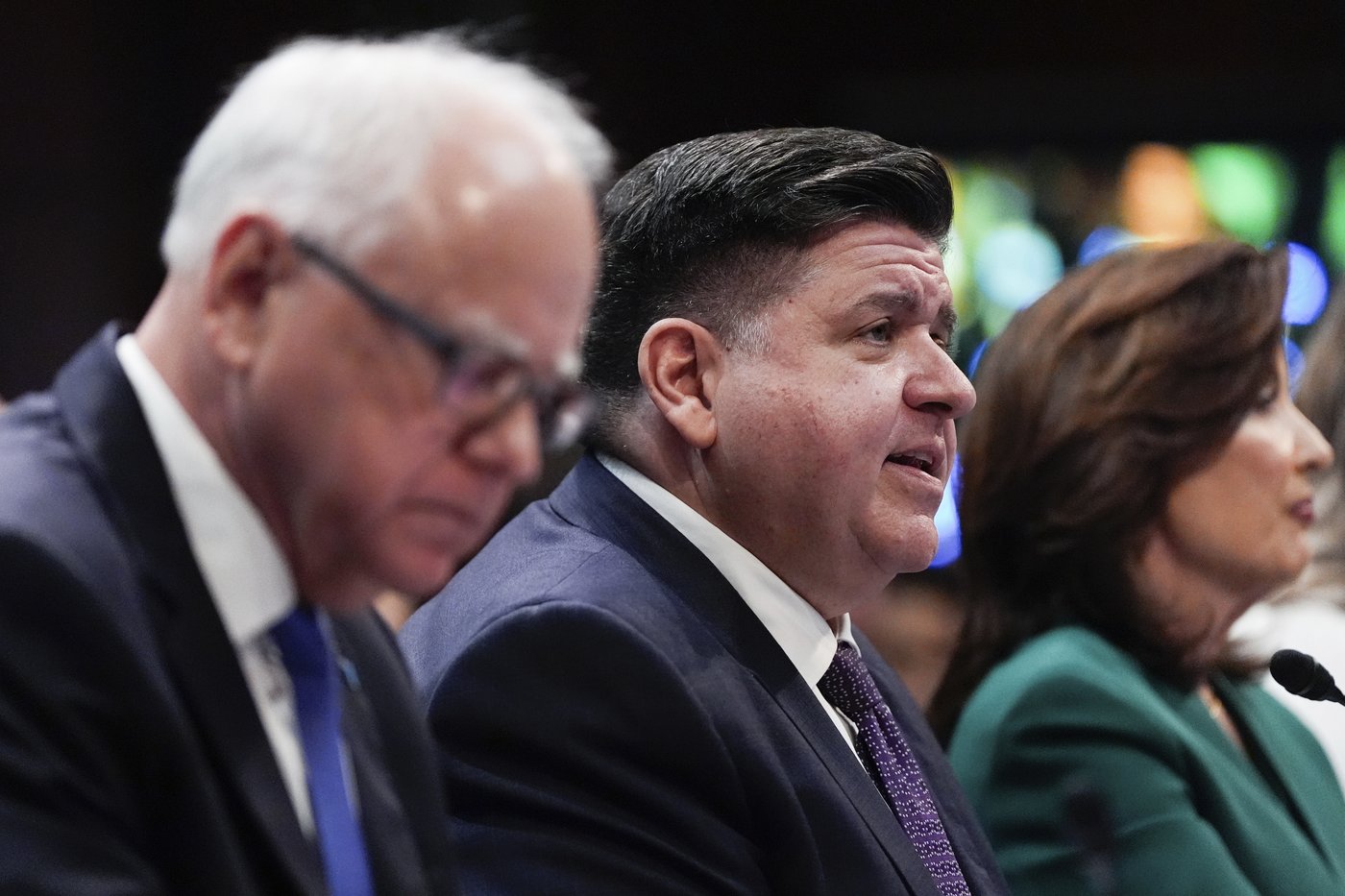 Democratic governors defend immigration policies before Republican-led House panel | iNFOnews.ca