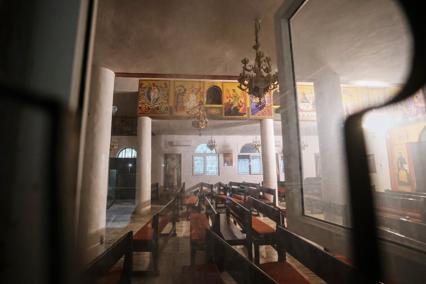 Gunmen open fire at a church during a funeral in Jordan, killing 7 and wounding 40 | iNFOnews.ca