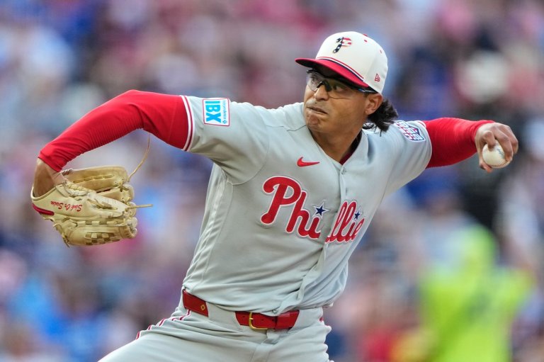 Luzardo dominates Royals as Phillies hit three homers in 6-1 win | iNFOnews.ca