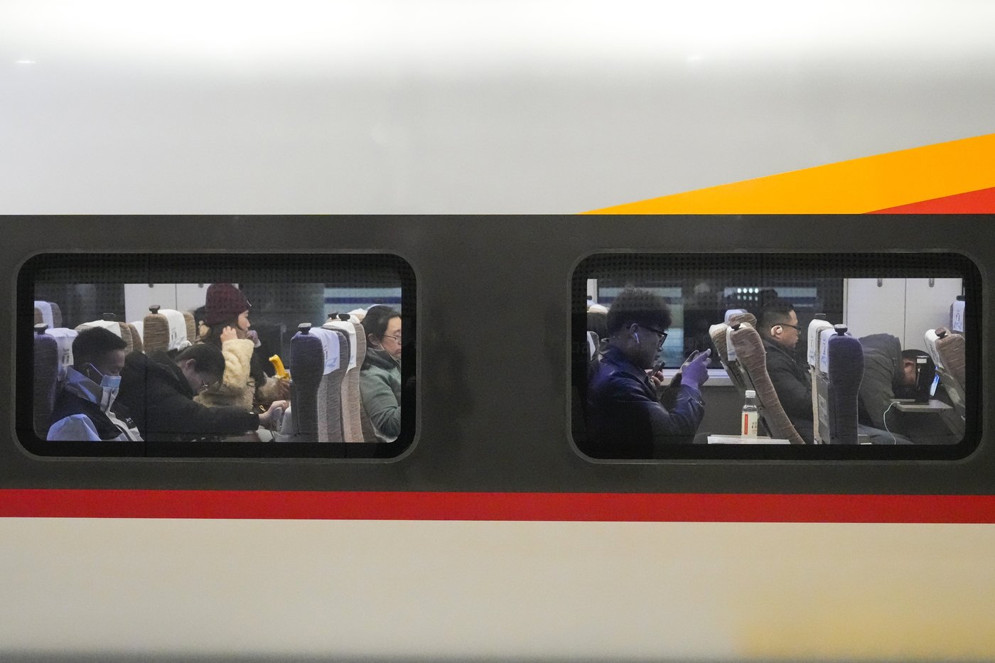 China's Lunar New Year travel rush kicks into high gear with 9 billion trips expected | iNFOnews.ca